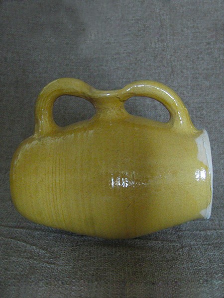 http://poteriedesgrandsbois.com/files/gimgs/th-28_GOU005-02-poterie-médiéval-des grands bois-gourdes-gourde.jpg